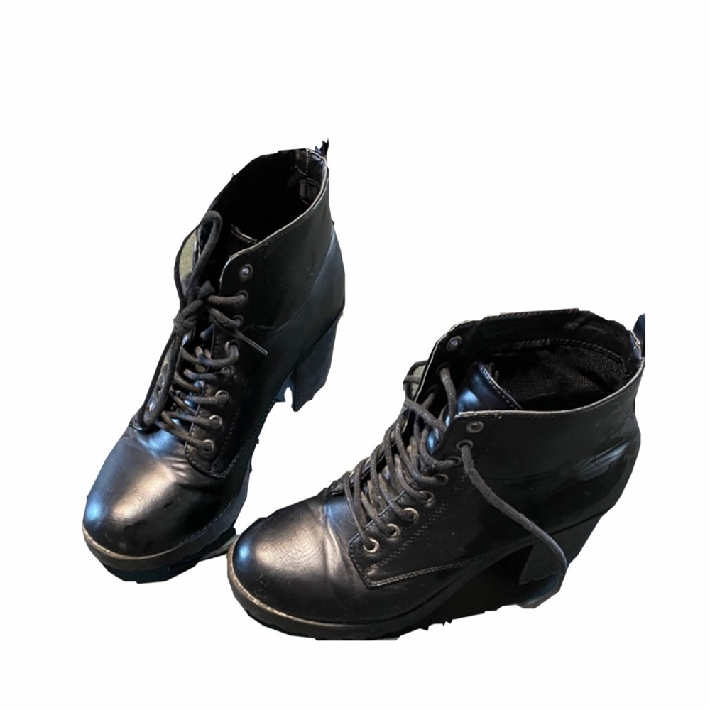 Chic Black Women's Combat Ankle Boots